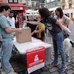 Unas 81.000 personas participan en la consulta sobre monarquía o república en España, que tiene 37 millones de electores